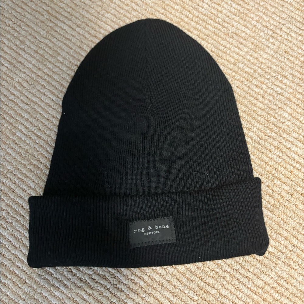 Rag and Bone cuff beanie. Make an offer ❤️
